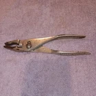 Snap-on Tools Vacuum Grip NO-137 Pliers Used. Price: $19.50.