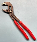 Knipex Cobra 7" Pliers Adjustable Water Pump 87 180 1-1/2 Jaw Capacity Used. Price: $19.00.