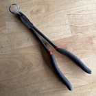 Mac Tools 3/4" Long Reach Hose Gripping Pliers 11" Black Handle P11LRGL Used. Price: $39.95.