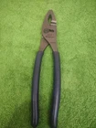 New! Snap-on Tools Power Blue 9" Talon Soft Grip Combo Slip-joint Pliers 49ACFMB. Price: $62.00.