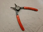 Snap-on PRH129 90 Deg Convertible Internal & External Retaining Ring Pliers Used. Price: $30.00.