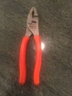 Snap 137ACF 8" Heavy Duty Talon Grip Combination Pliers Orange New. Price: $70.25.