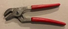Snap On 81ACP Usa Tounge Groove Locking Pliers Used. Price: $37.23.