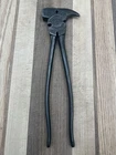 Vintage Diamalloy R510 Fencing Ranching Homesteading Pliers 10" Horseshoe Usa Used. Price: $21.95.