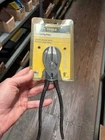213-9NE Klein Cutting Pliers New. Price: $35.74.