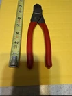 Snap On 87ACF Wire Cutters Red/soft Grips Used. Price: $37.99.