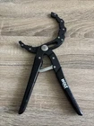 Holt Industries Self-adjusting Oil Filter Pliers Tool Used Great Condition. Price: $14.99.
