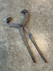 Snap-on GCP10 Grease / Dust Cap Remover Pliers Made In U.s.a. Used. Price: $34.99.