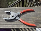 Snap-on Tools 8" Red Soft Grip Slip-joint Pliers With Cutters 137 Cp Used. Price: $43.99.