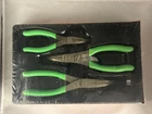 New Snap On PL3935CFG Pc Degree Bent Nose 6,8,9 Pliers Set In Green. Price: $237.51.
