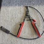 Snap On Tools Remote Ratcheting Hose Clamp Pliers With Flexible Cable SHCP1 B#9 Used. Price: $79.99.